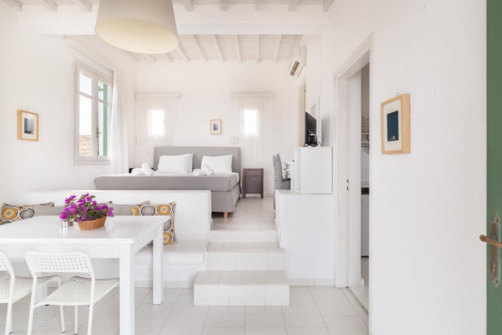 Fos Suites Agios Ioannis Diakoftis Exterior foto