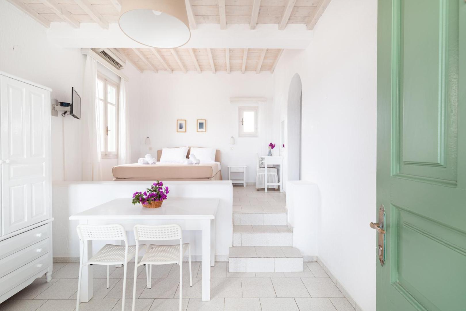 Fos Suites Agios Ioannis Diakoftis Exterior foto