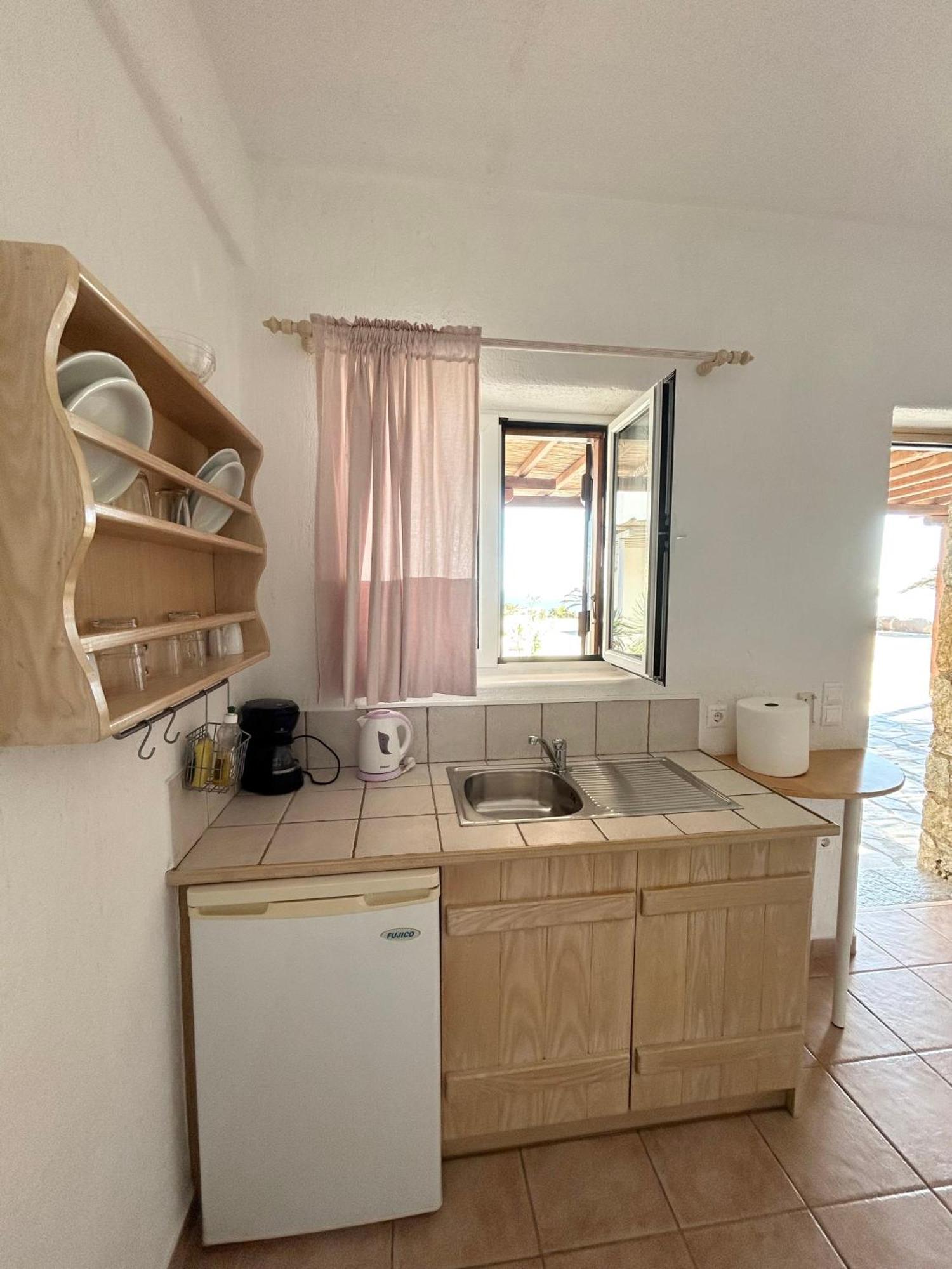 Fos Suites Agios Ioannis Diakoftis Habitación foto