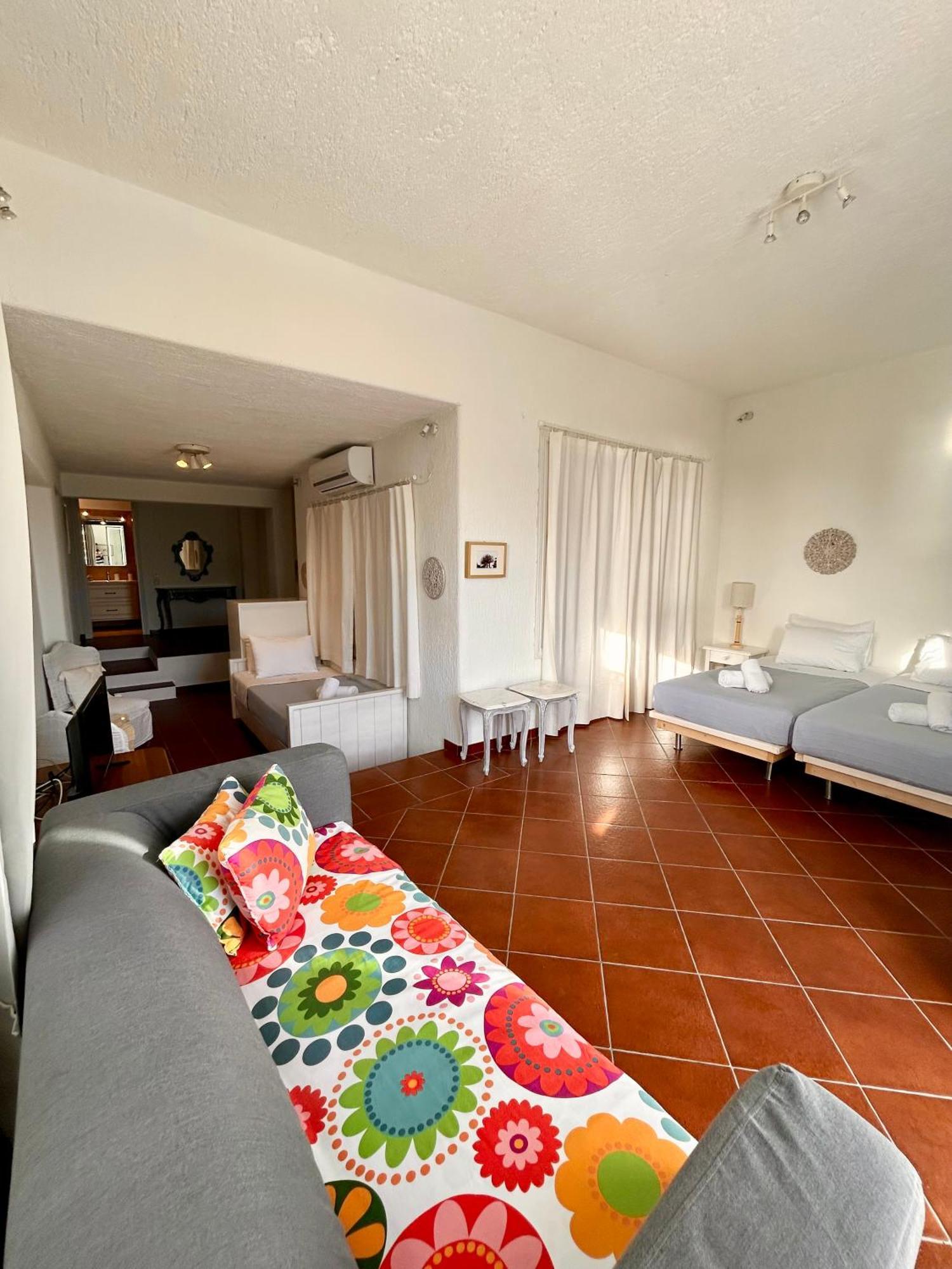 Fos Suites Agios Ioannis Diakoftis Habitación foto